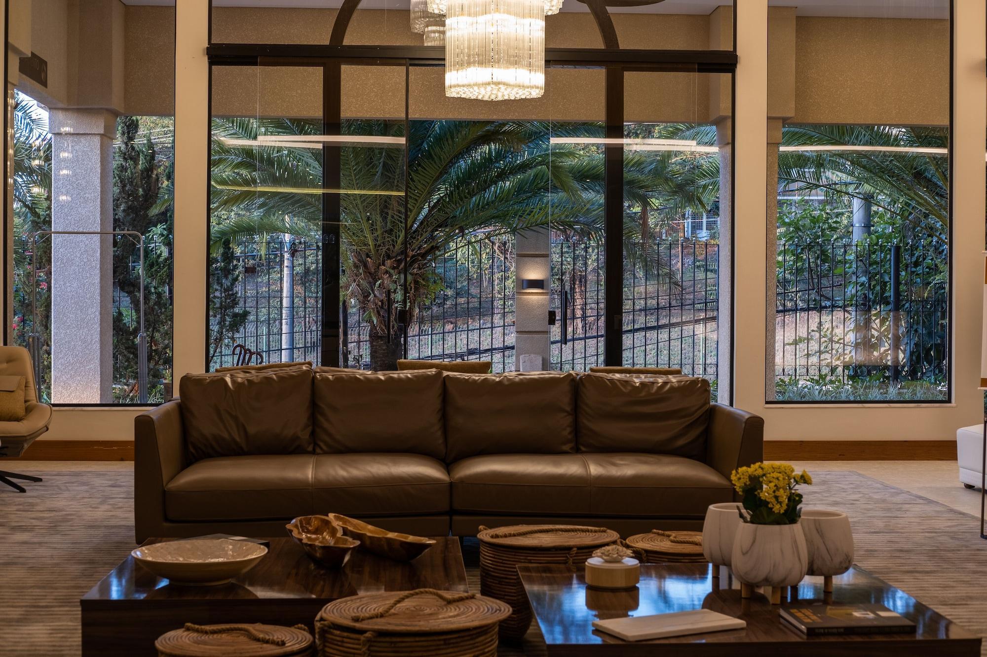 Class Hotel פיראסיסבה מראה חיצוני תמונה