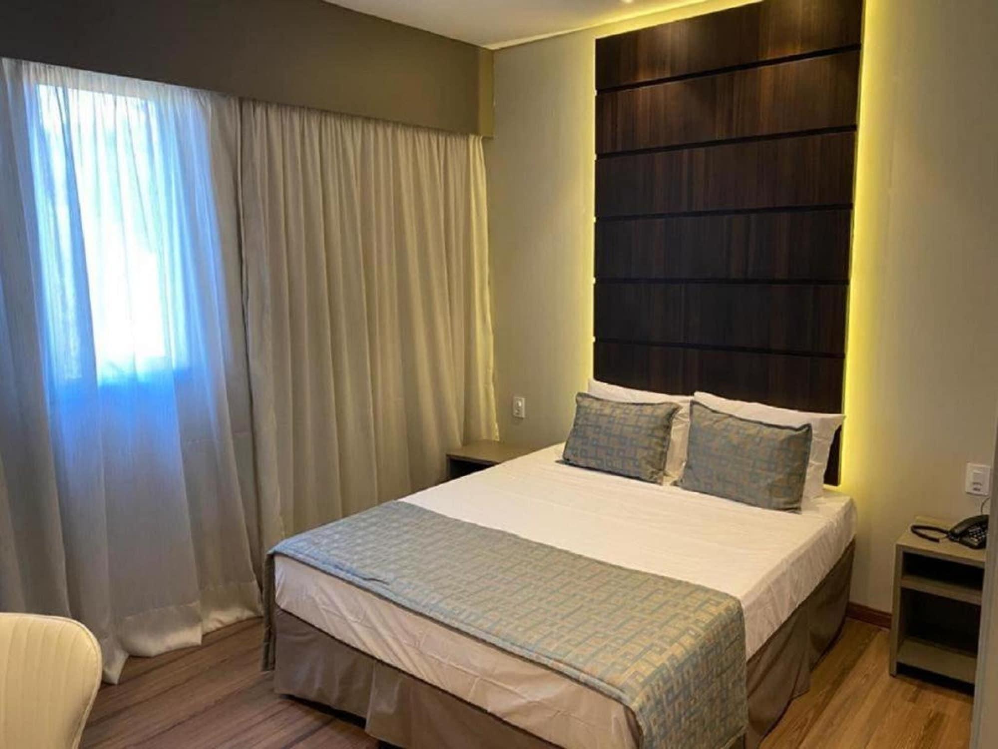 Class Hotel פיראסיסבה מראה חיצוני תמונה
